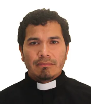 Pbro. Ricardo Campos López