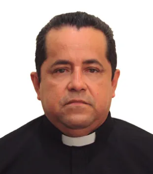 Pbro. Roberto Gómez Ramos