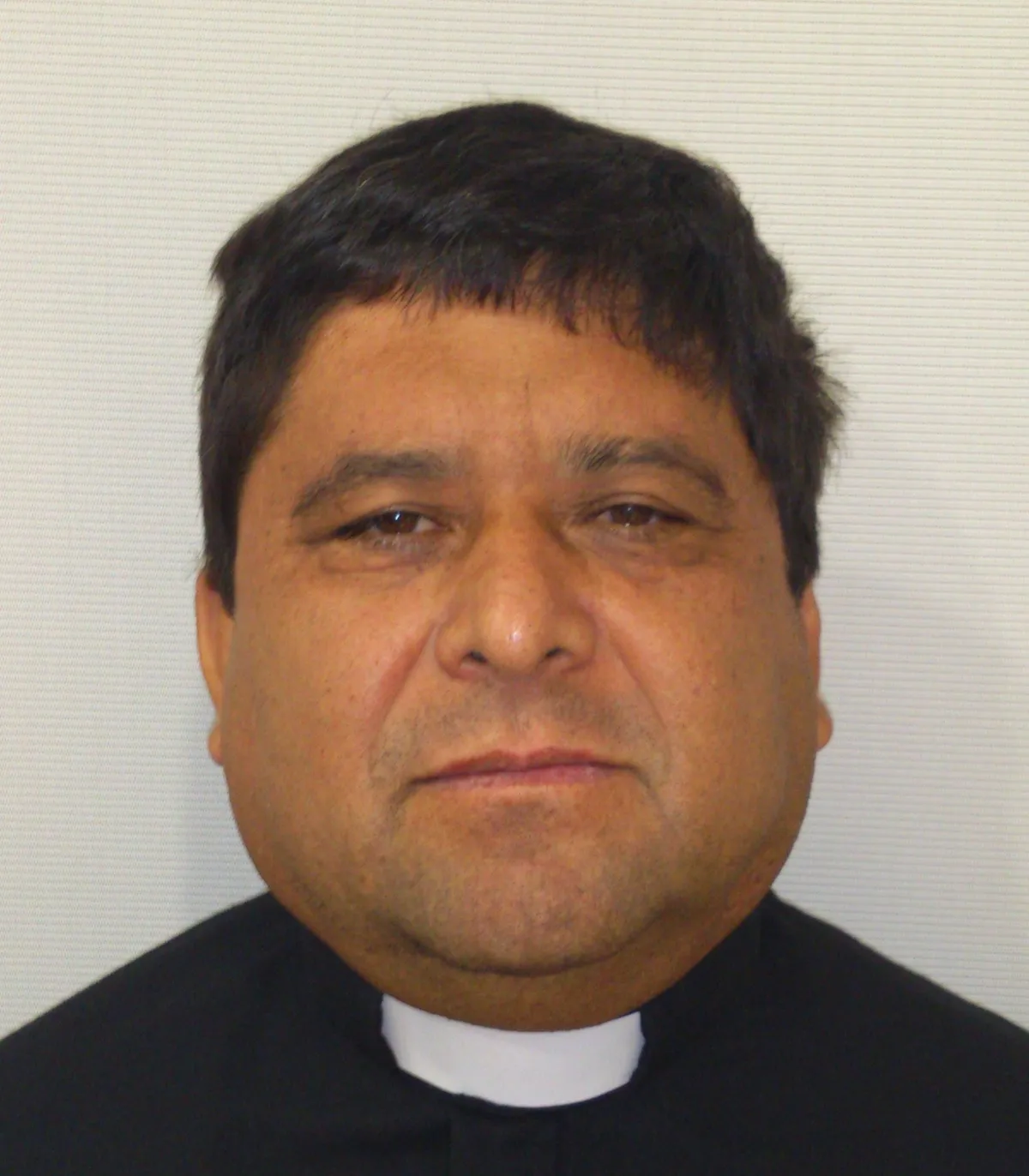 Pbro. Roberto Villalobos García